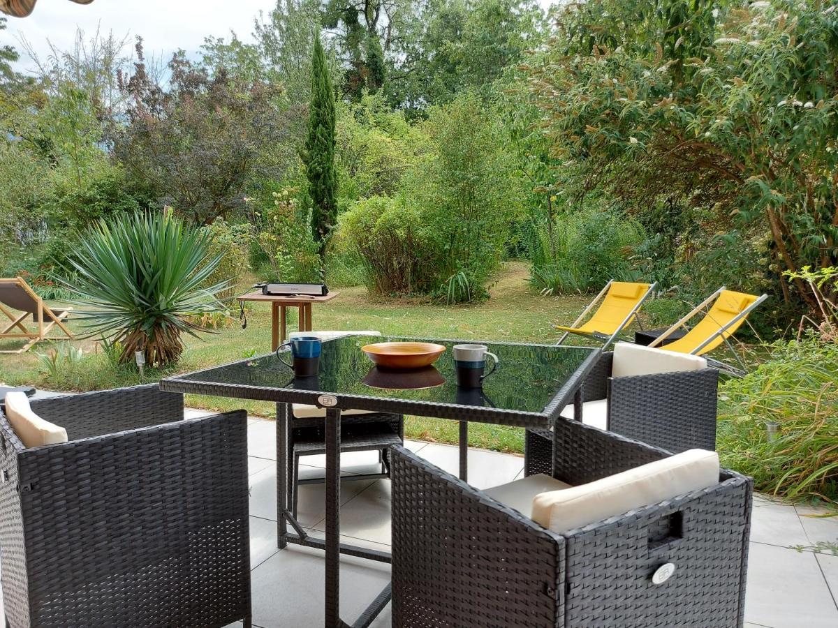 Centre St Jorioz : Charmant Et Spacieux Studio Avec Terrasse Et Jardin Privatif Saint-Jorioz Exterior foto